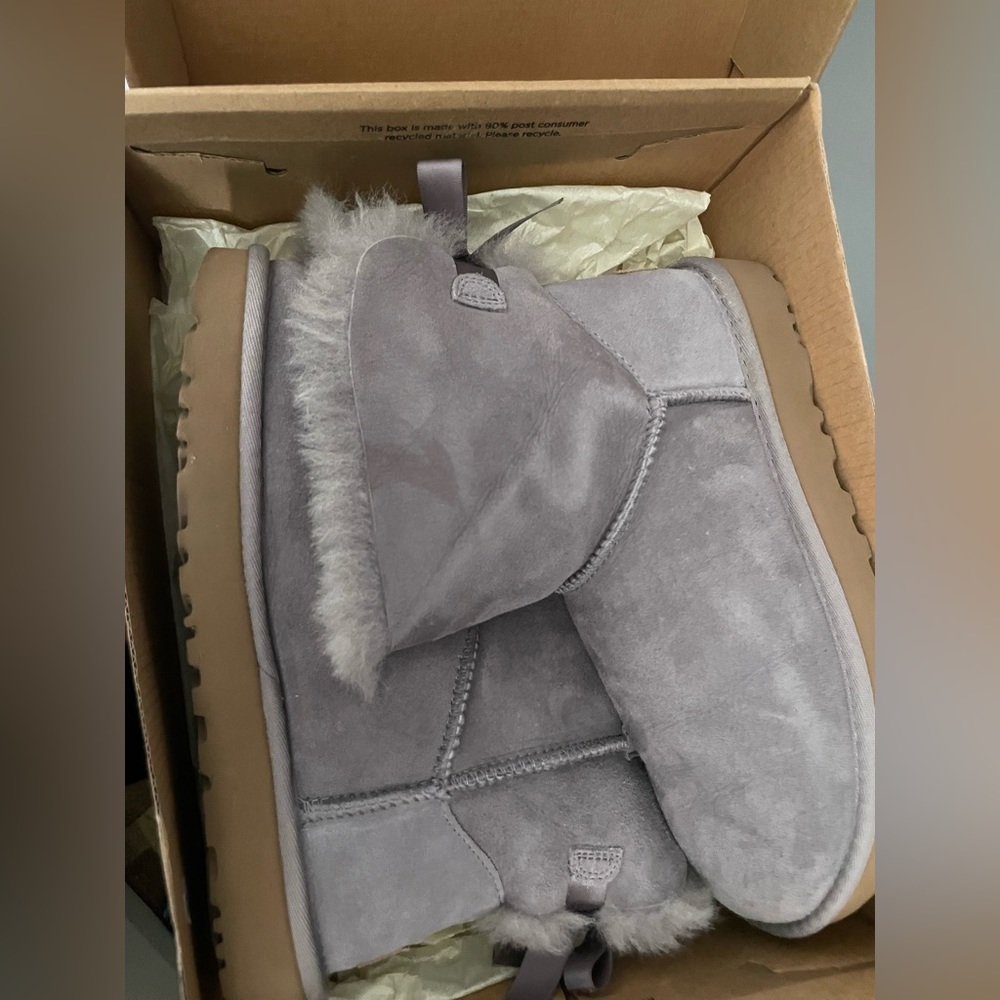Ugg Bailey Bow